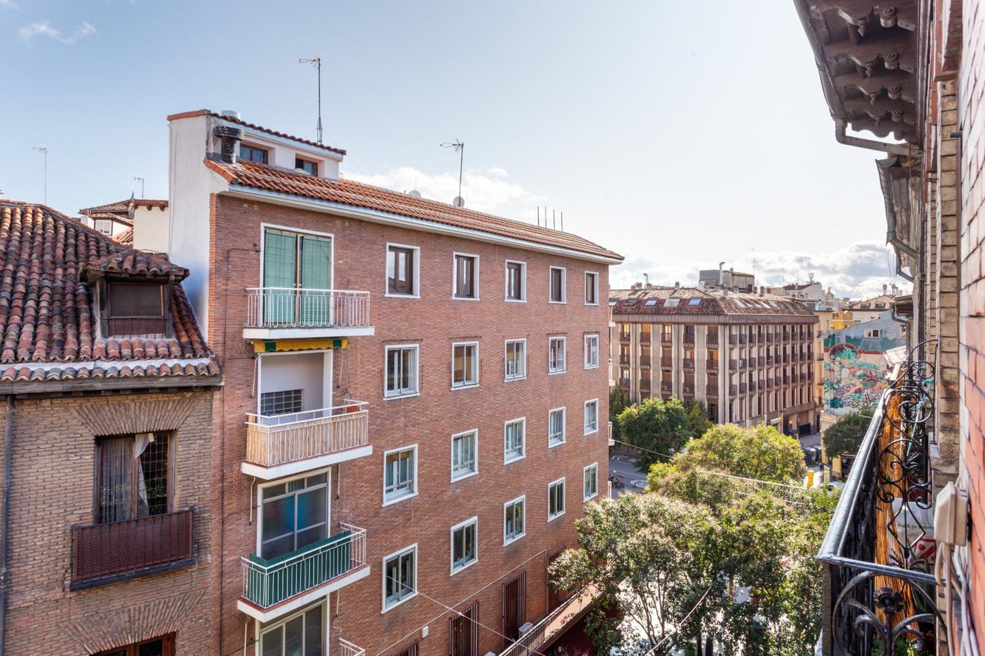 Elegant 1 Bedroom Apartment In The Heart Of Centro مدريد المظهر الخارجي الصورة
