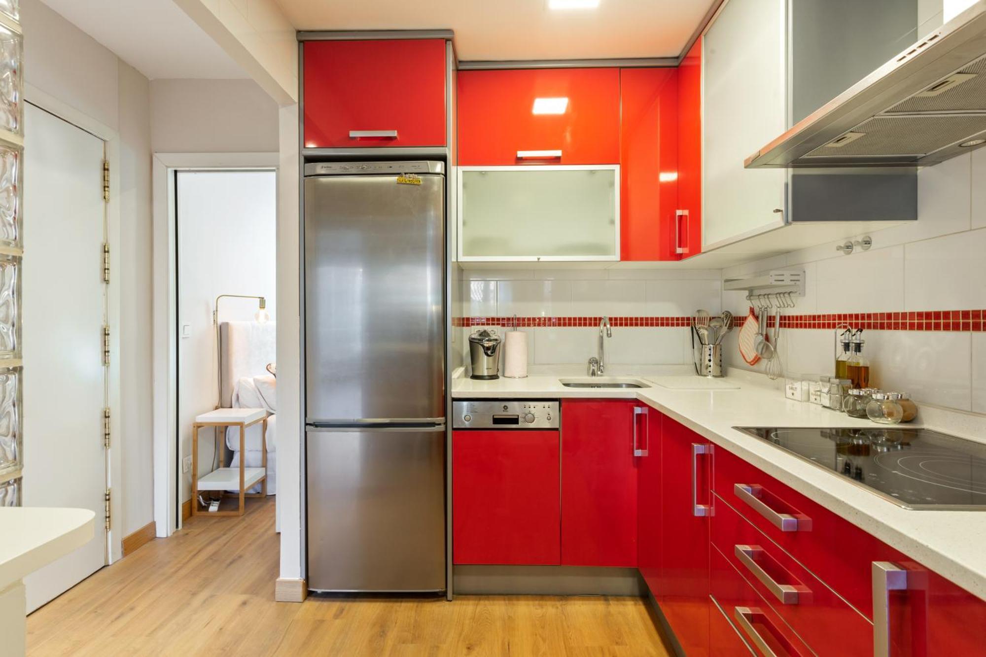 Elegant 1 Bedroom Apartment In The Heart Of Centro مدريد المظهر الخارجي الصورة